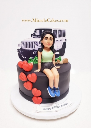 Cake with a personalized figurine