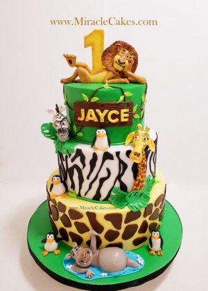 Madagascar theme cake