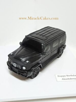 Mercedes G wagon cake